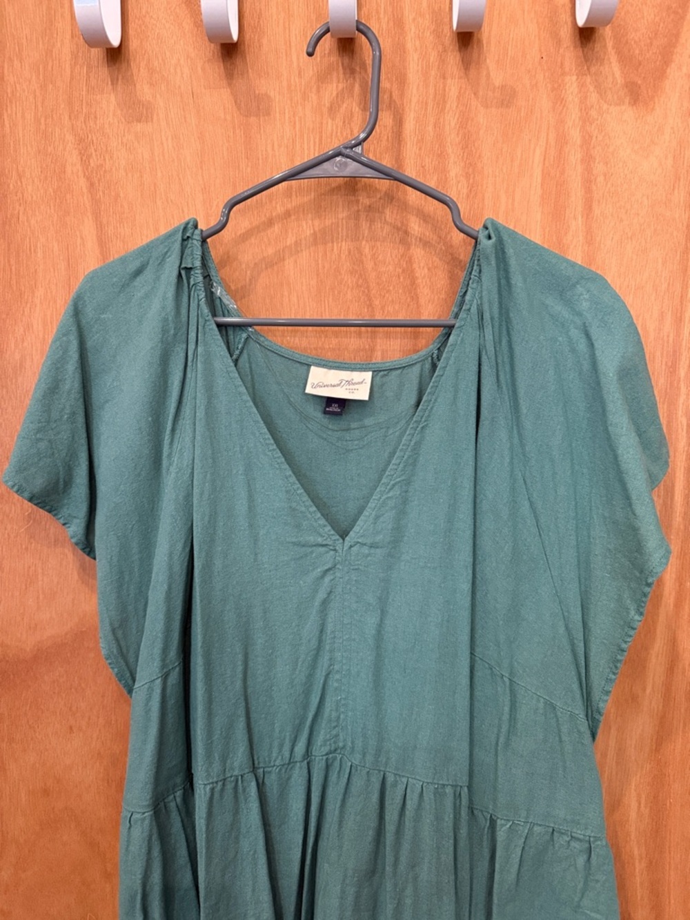 Universal Thread Dress - Picture 2 of 4